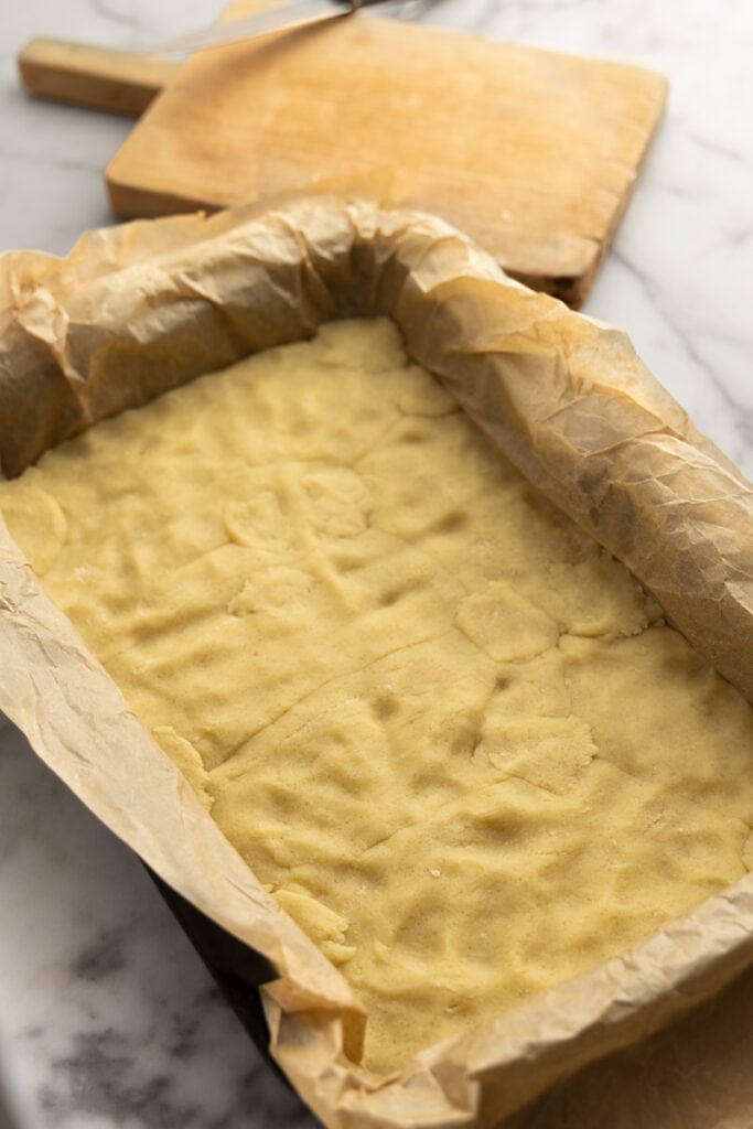 Base layer dough