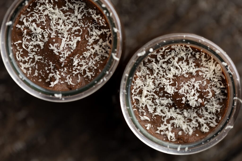 
Polish chocolate pudding with grated white chocolate