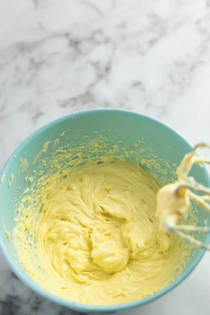 Mixing the pudding and butter