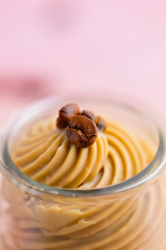 Coffee pastry cream with coffee beans