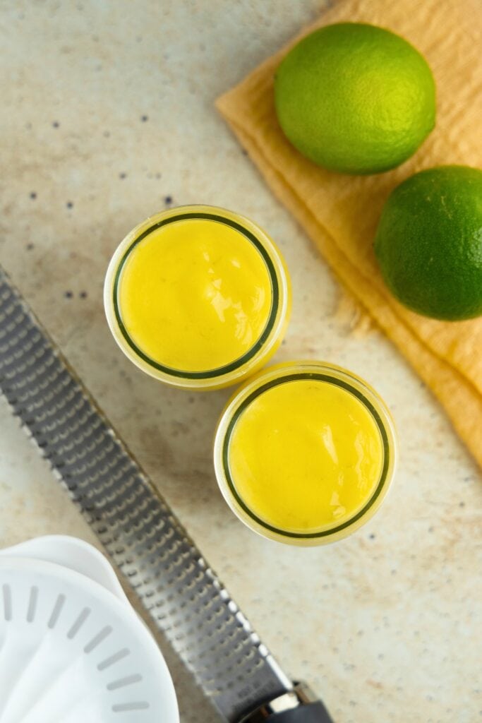 Smooth and zesty lemon curd in two jars