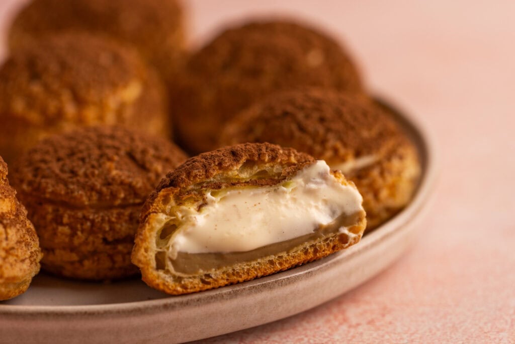 Streusel-topped tiramisu cream puffs