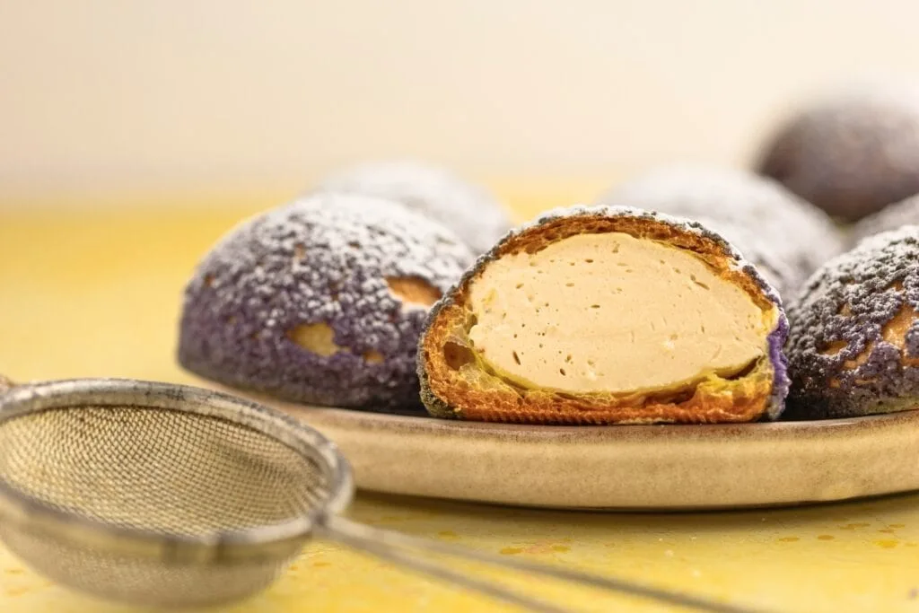 Cream puffs with Earl Grey whipped cream