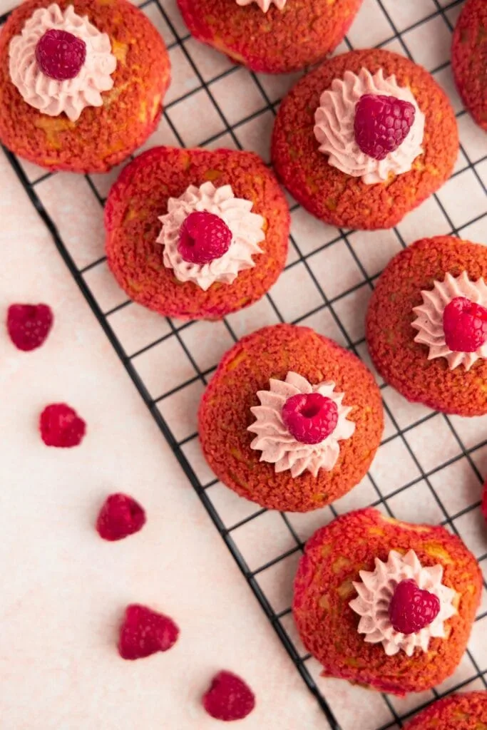 Raspberry cream puffs for dessert