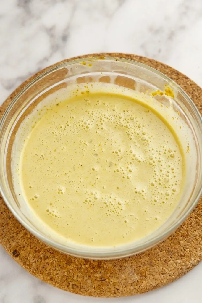 Blending the remaining cream