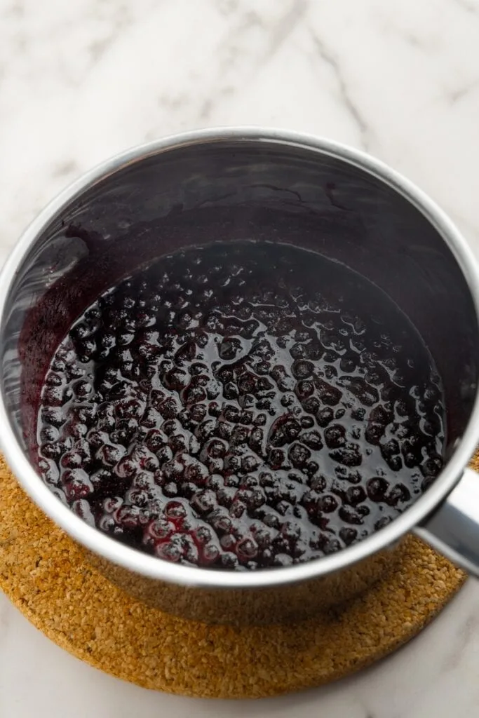 Cooking the blueberries