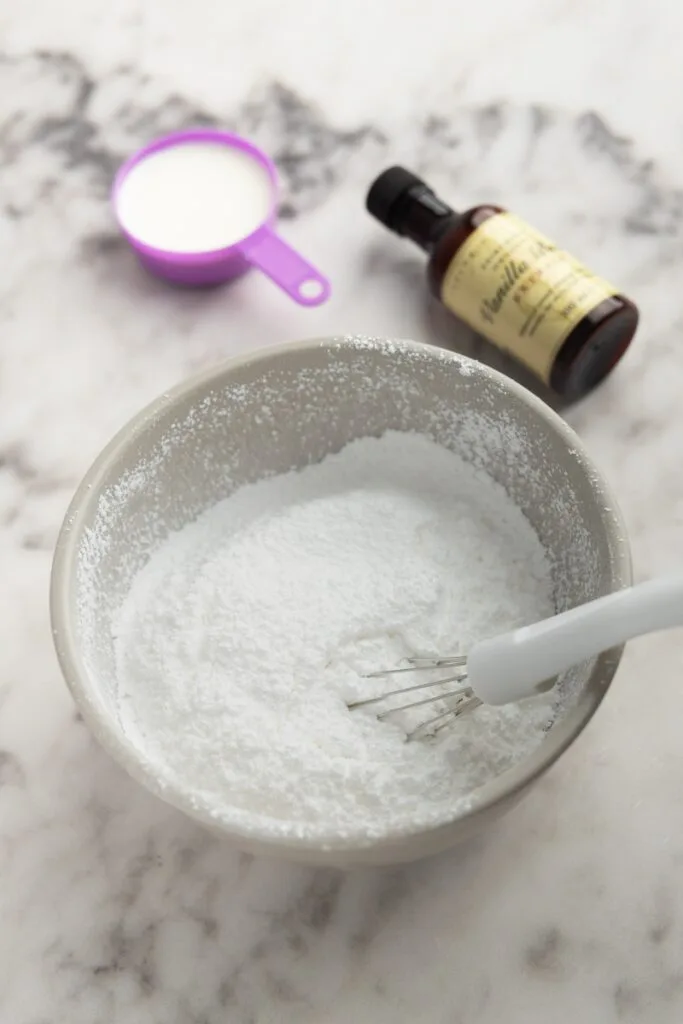 Powdered sugar in a bowl