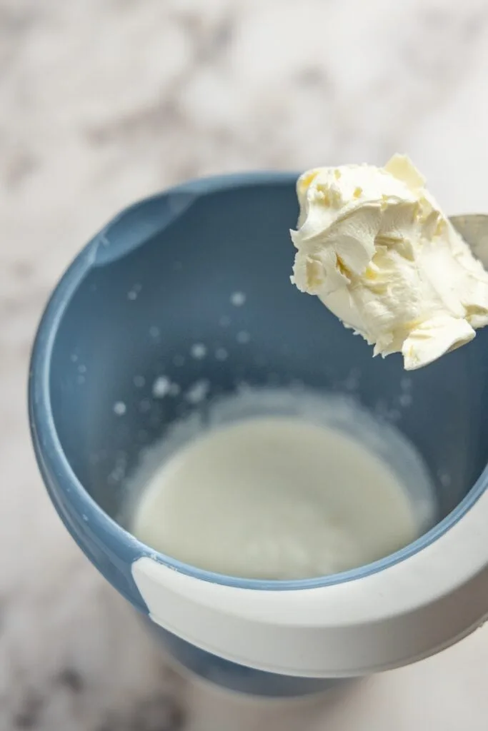 Adding mascarpone