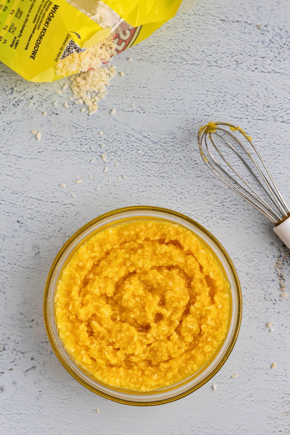 Coconut frangipane topdown