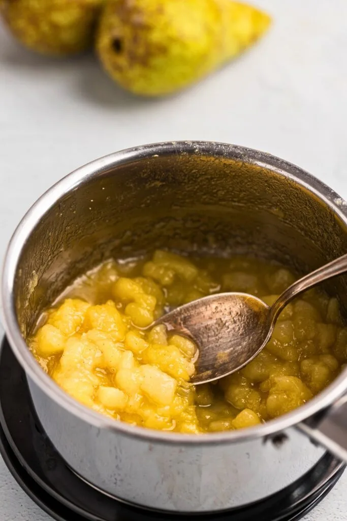 Just cooked pear compote in a pot