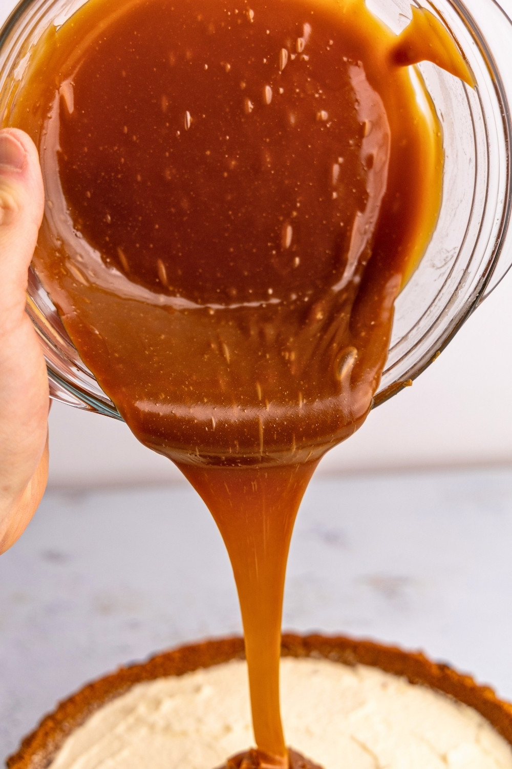 Biscoff glaze pouring