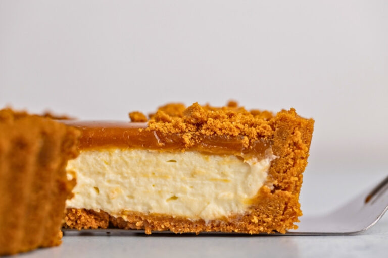 No Bake Biscoff Tart Featured