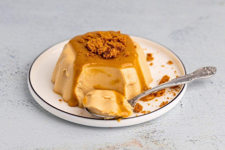 Biscoff panna cotta featured image