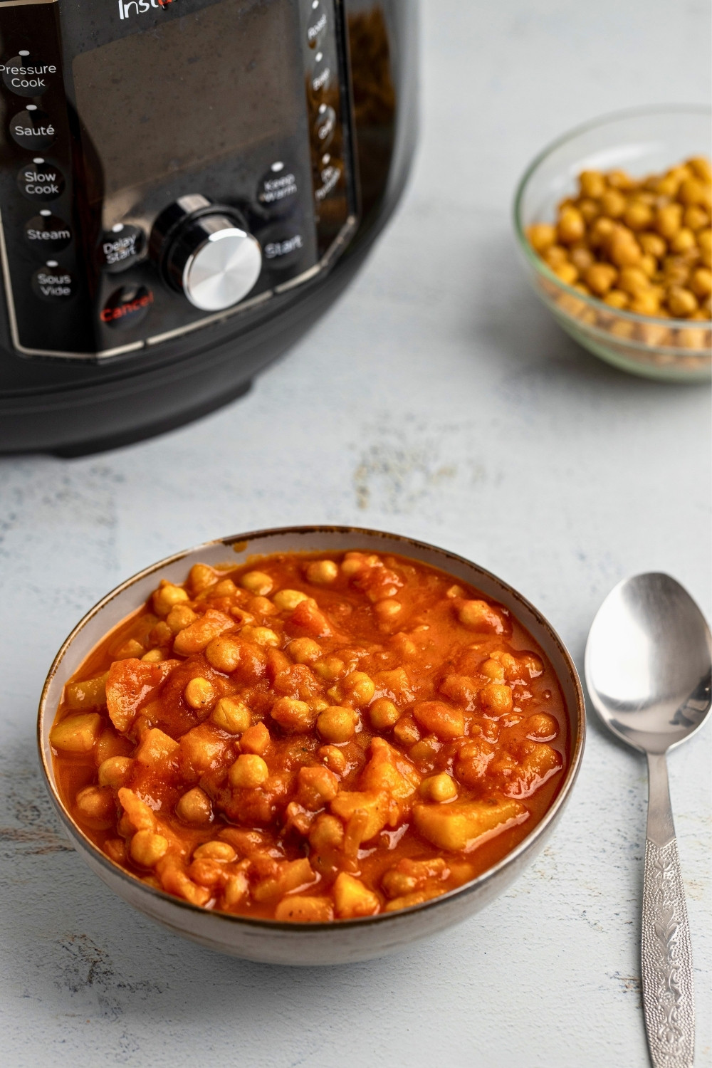 Chickpea tomato soup served