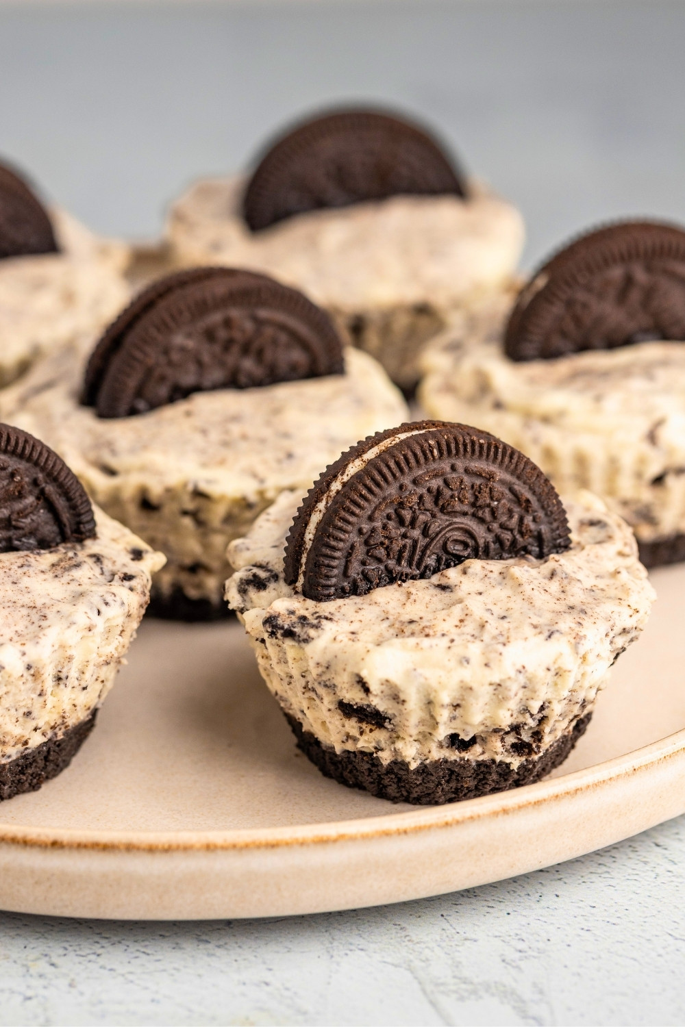 Mini oreo cheesecakes closeup