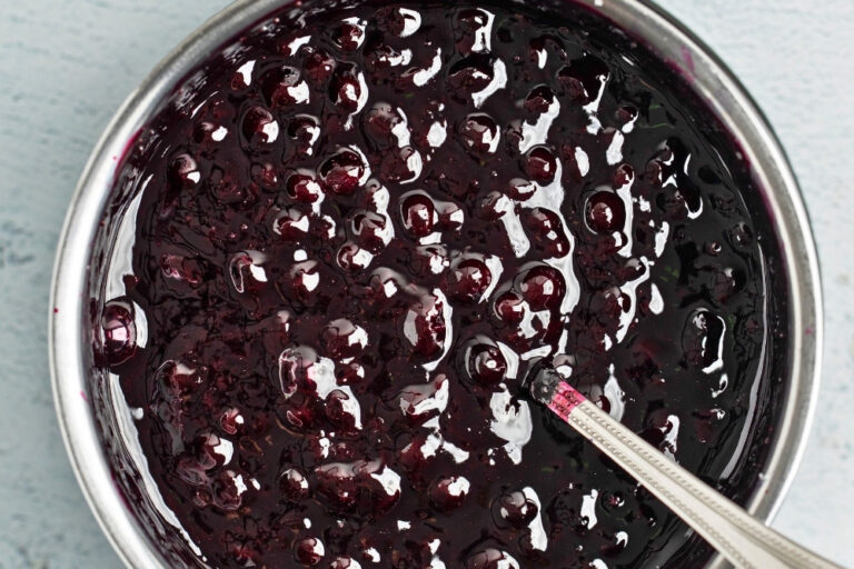 Blueberry compote featured image