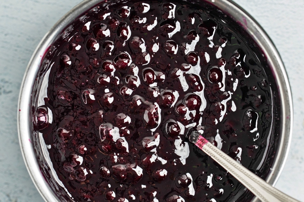 Blueberry compote featured image