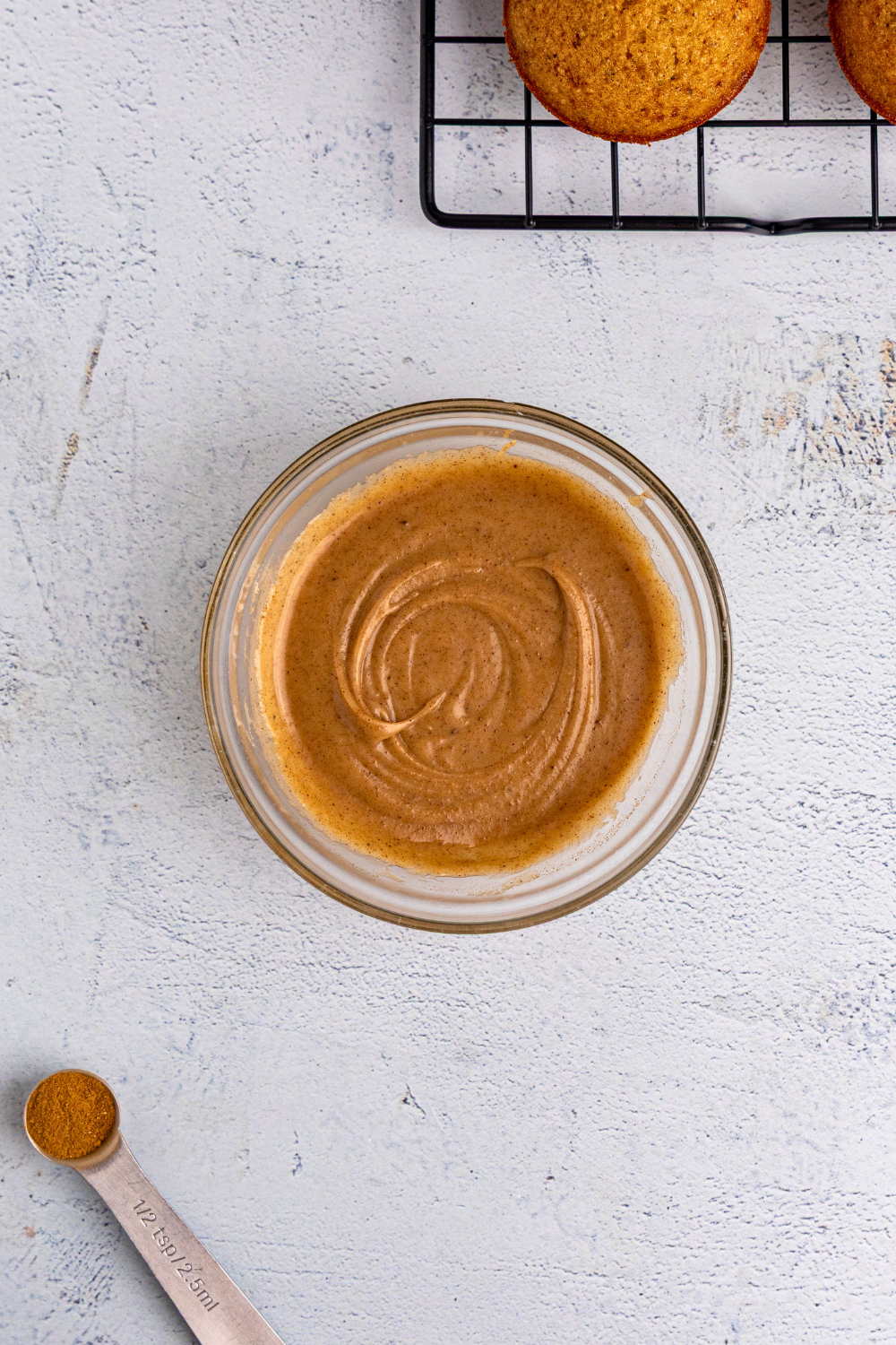 Pumpkin spice glaze ready for use