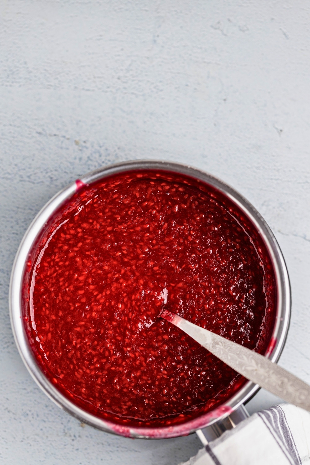 Raspberry compote just cooked